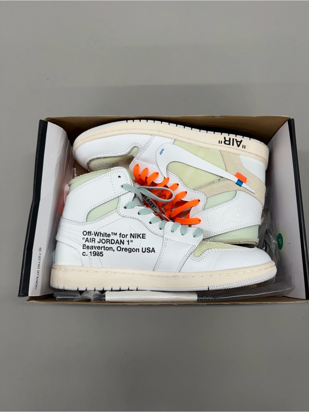 Off white air Jordan 1 sneakers